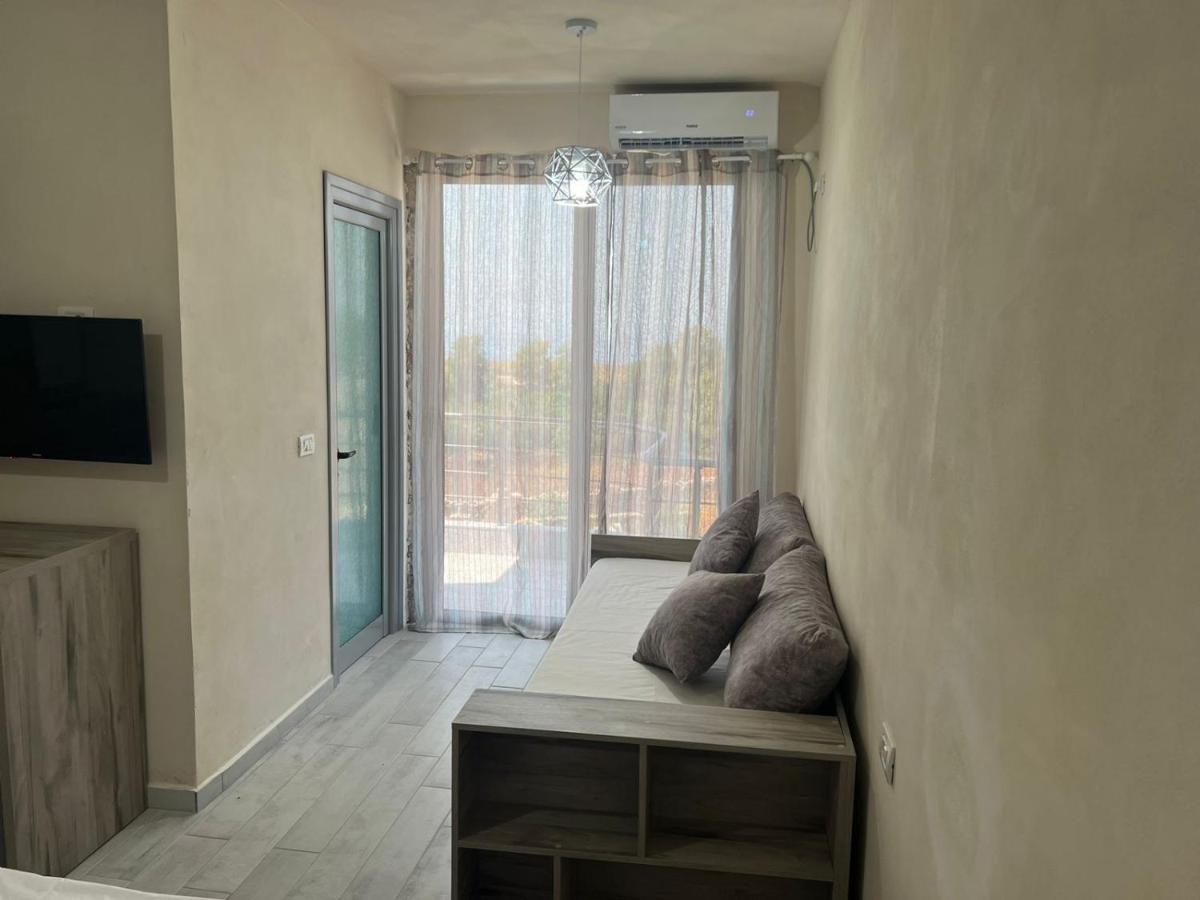 Noah'S Home Himare Buitenkant foto