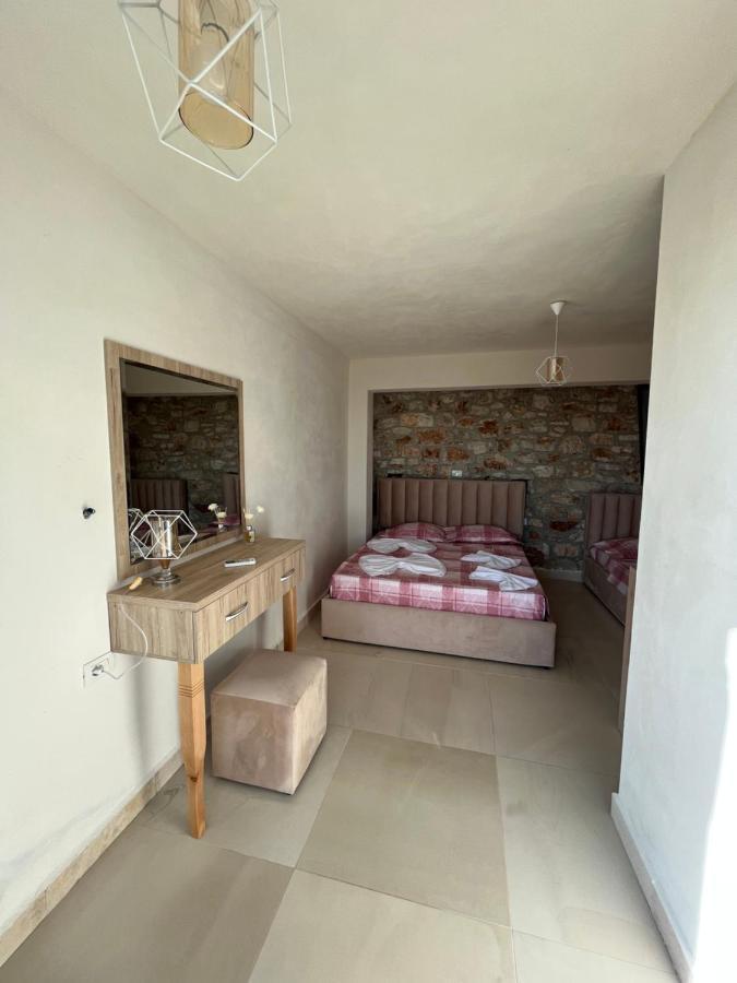 Noah'S Home Himare Buitenkant foto