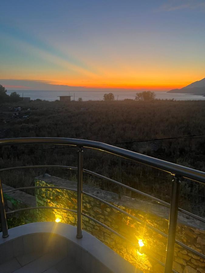 Noah'S Home Himare Buitenkant foto