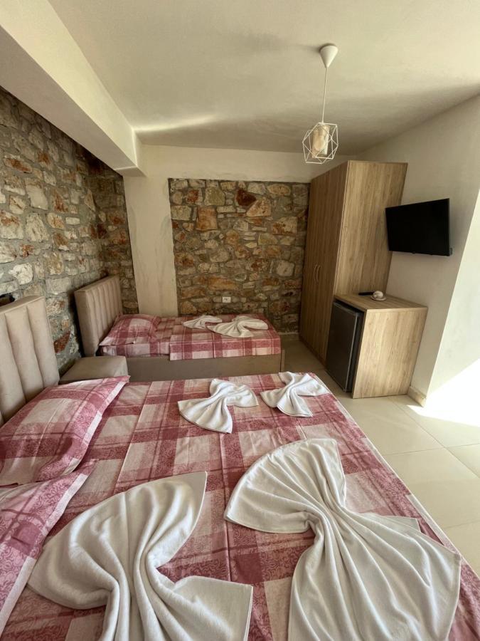 Noah'S Home Himare Buitenkant foto